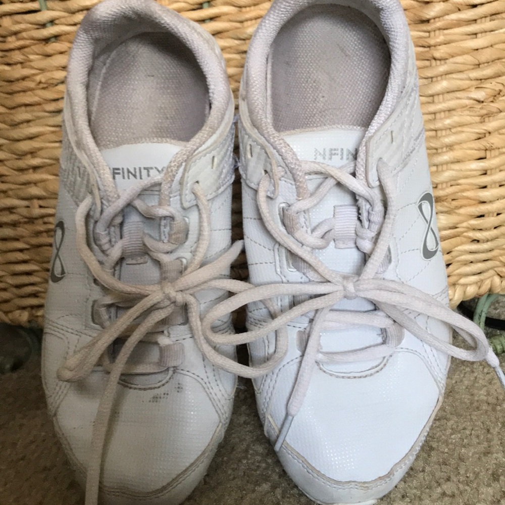 Infinity rival cheer shoes